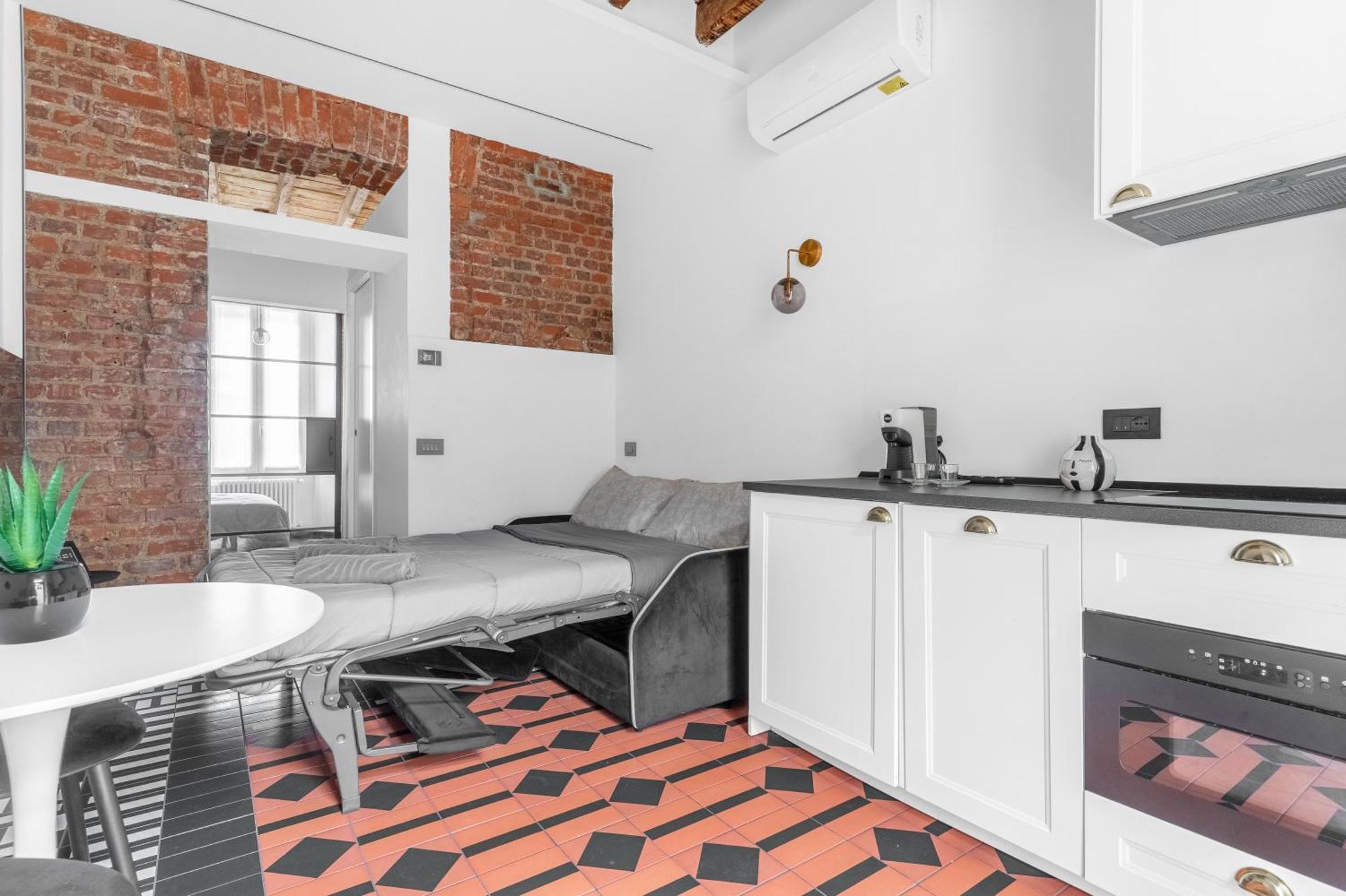 Cre12 -loreto - Duomo- Design - Elegant - Modern Apartment
